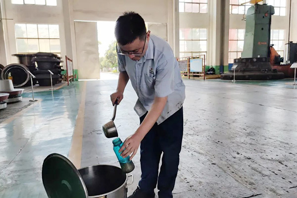 高溫季節(jié)防暑降溫工作 高溫季節(jié)防暑降溫工作