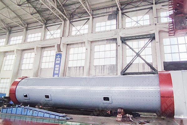 新鄉(xiāng)長(zhǎng)城機(jī)械超細(xì)球磨機(jī)