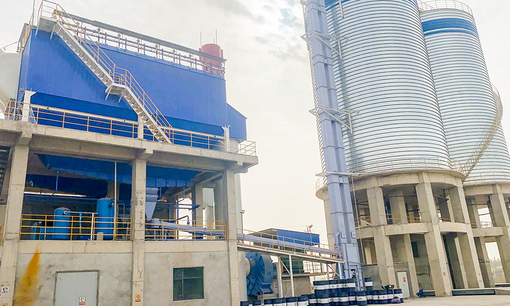 新疆年產(chǎn)30萬(wàn)噸礦粉生產(chǎn)線